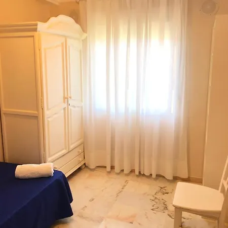 Apartamento Dalias, Apartamento *